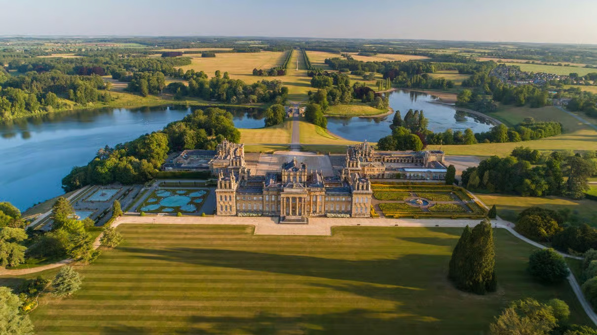 Blenheim Palace Day Trip With Admission From London