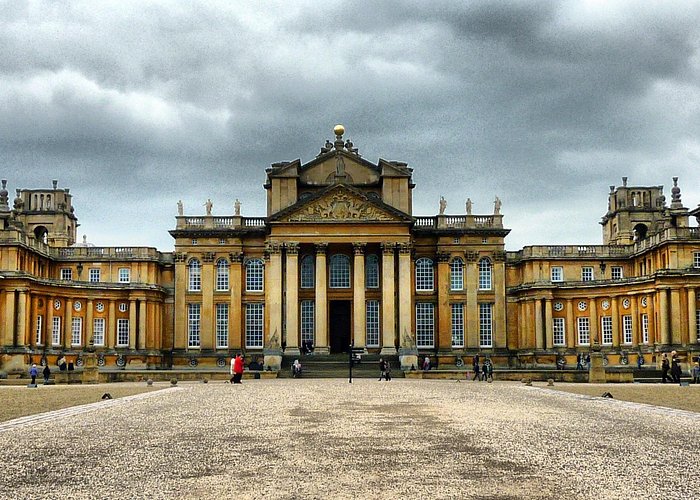 Blenheim Palace & Oxford City Guided Tour