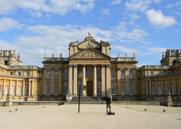 Oxford & Blenheim Palace Day Tour From Southampton